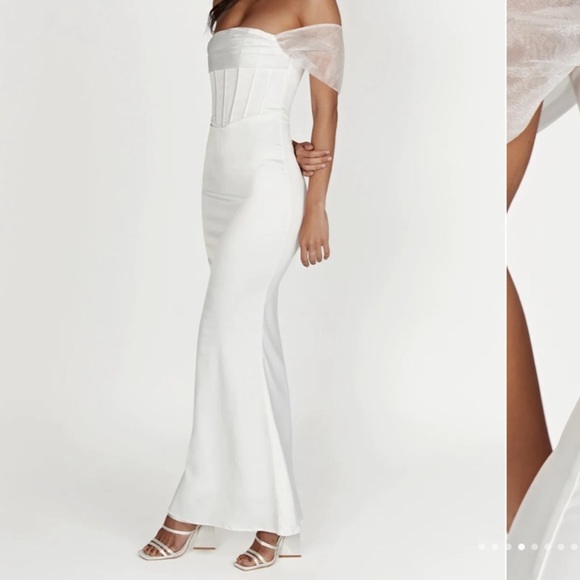 Meshki Everly Dress - Picture 2 of 5